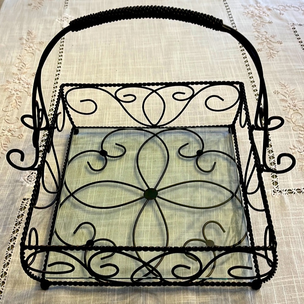 Southern living at home, Jamestown centerpiece